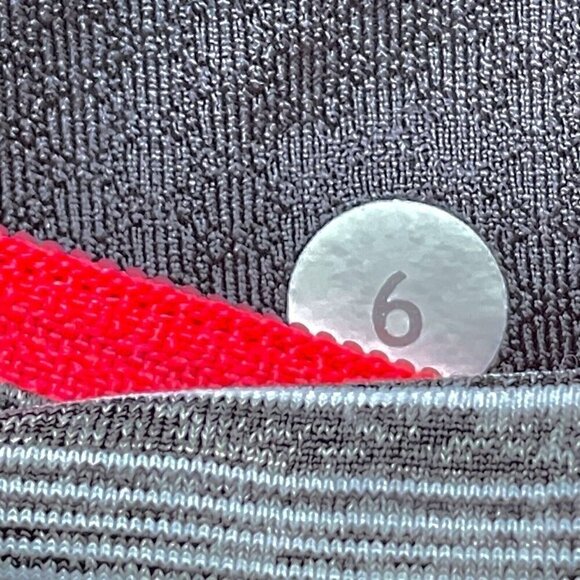 Lululemon Speed Tight Lux Crop Gray Leggings Women’s 6  Athletic Gym Running - Picture 10 of 10